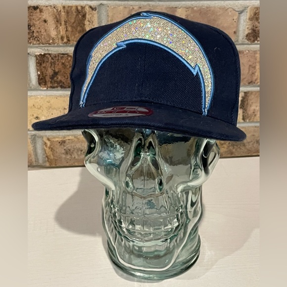 Los Angeles Chargers New Era Women's Glitter Glam 2 9FORTY Adjustable Hat, NWT - Picture 3 of 8